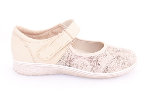 Letnie półbuty damskie beżowe BUTBAL, wzór 696, skóra naturalna